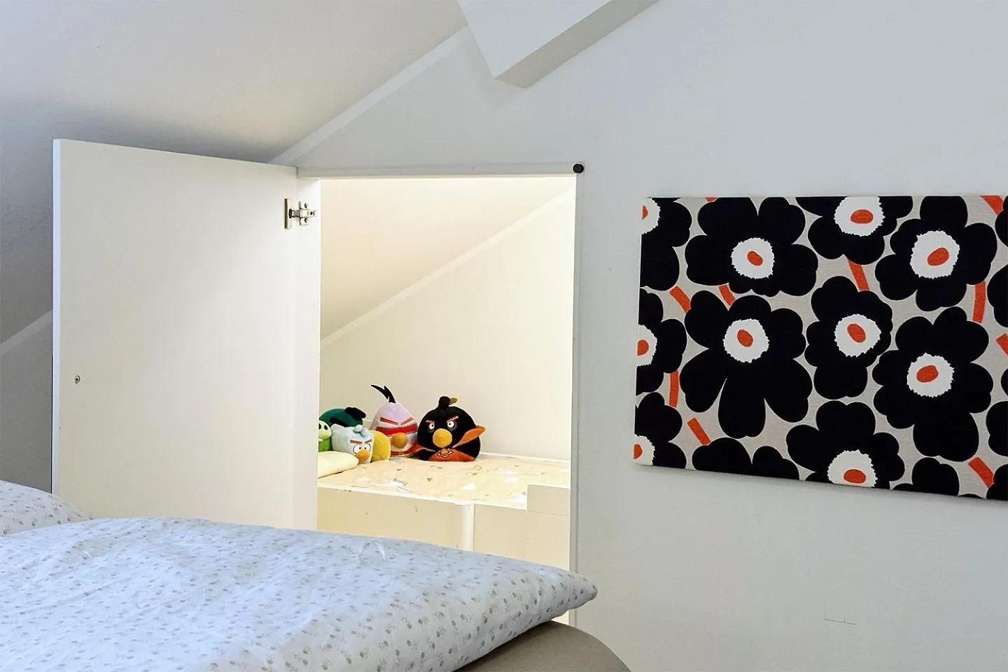 Central Skyroom - Sauna, Family-Friendly & City Skyline Views Helsinki 0*,  Finland