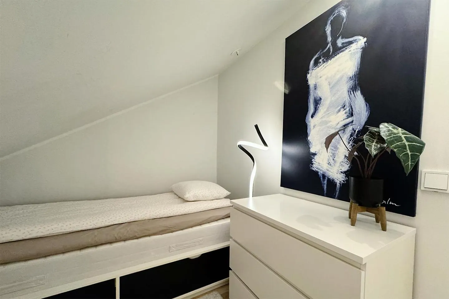 Apartment Central Skyroom - Sauna, Family-Friendly & City Skyline Views Helsinki