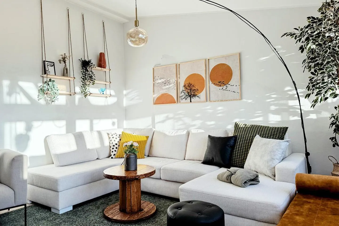 Central Skyroom - Sauna, Family-Friendly & City Skyline Views Helsinki Apartment